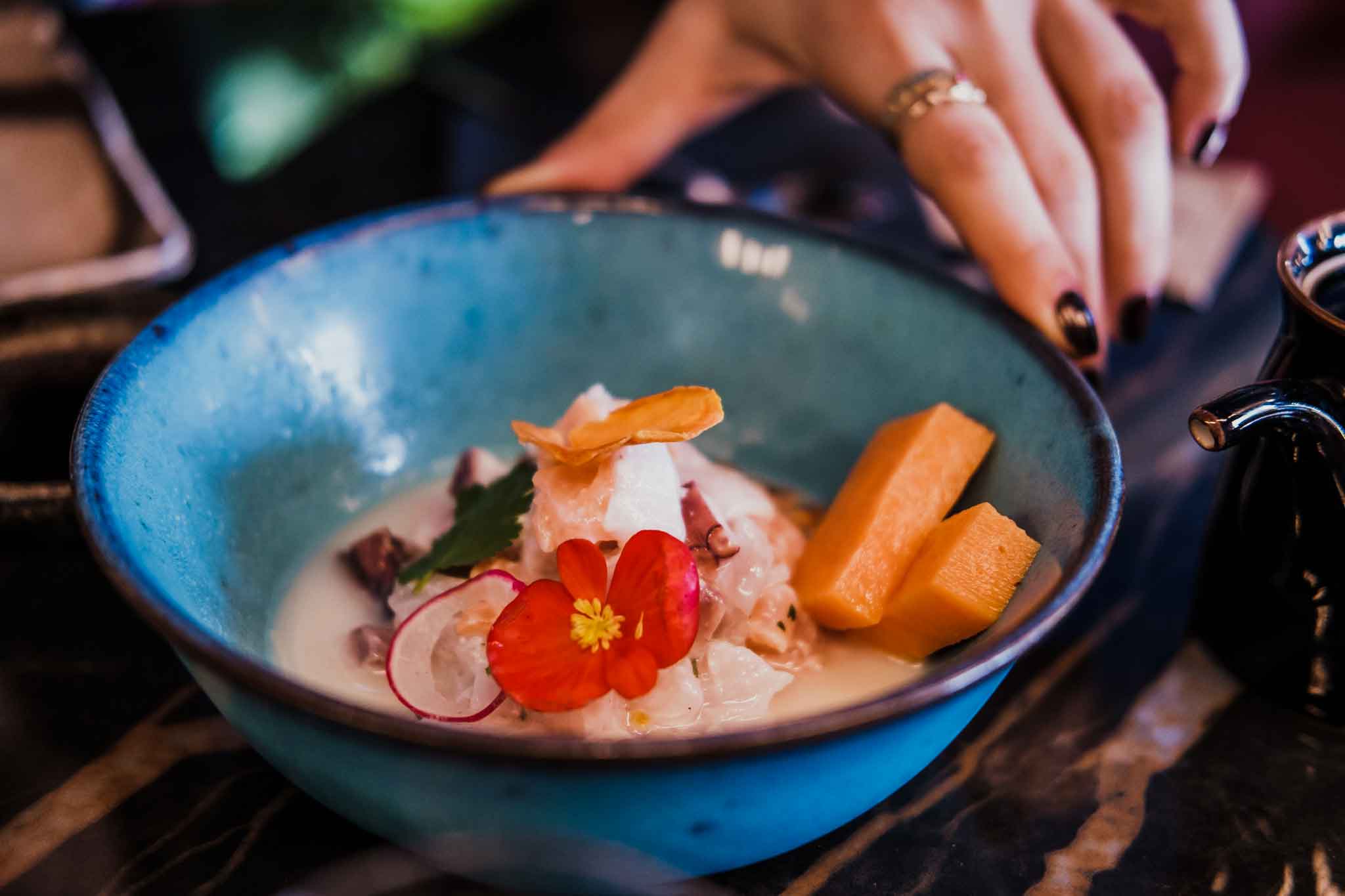 Urubamba ristorante nikkei Napoli ceviche mezclado