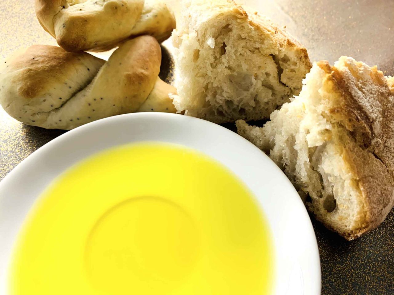 ristorante La Bandiera Abruzzo pane e olio a domicilio
