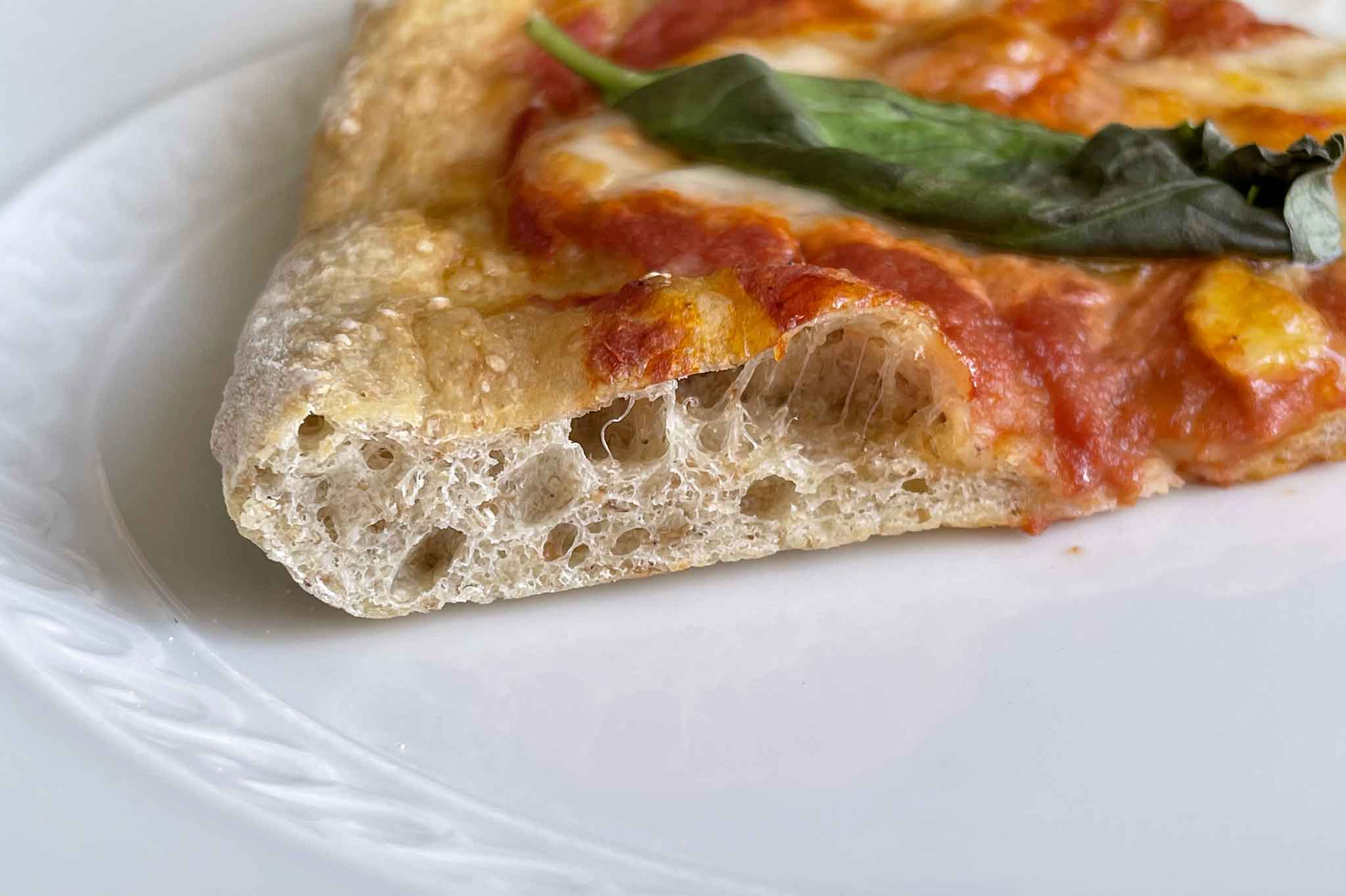 ricetta pizza margherita da fare a casa con farina integrale