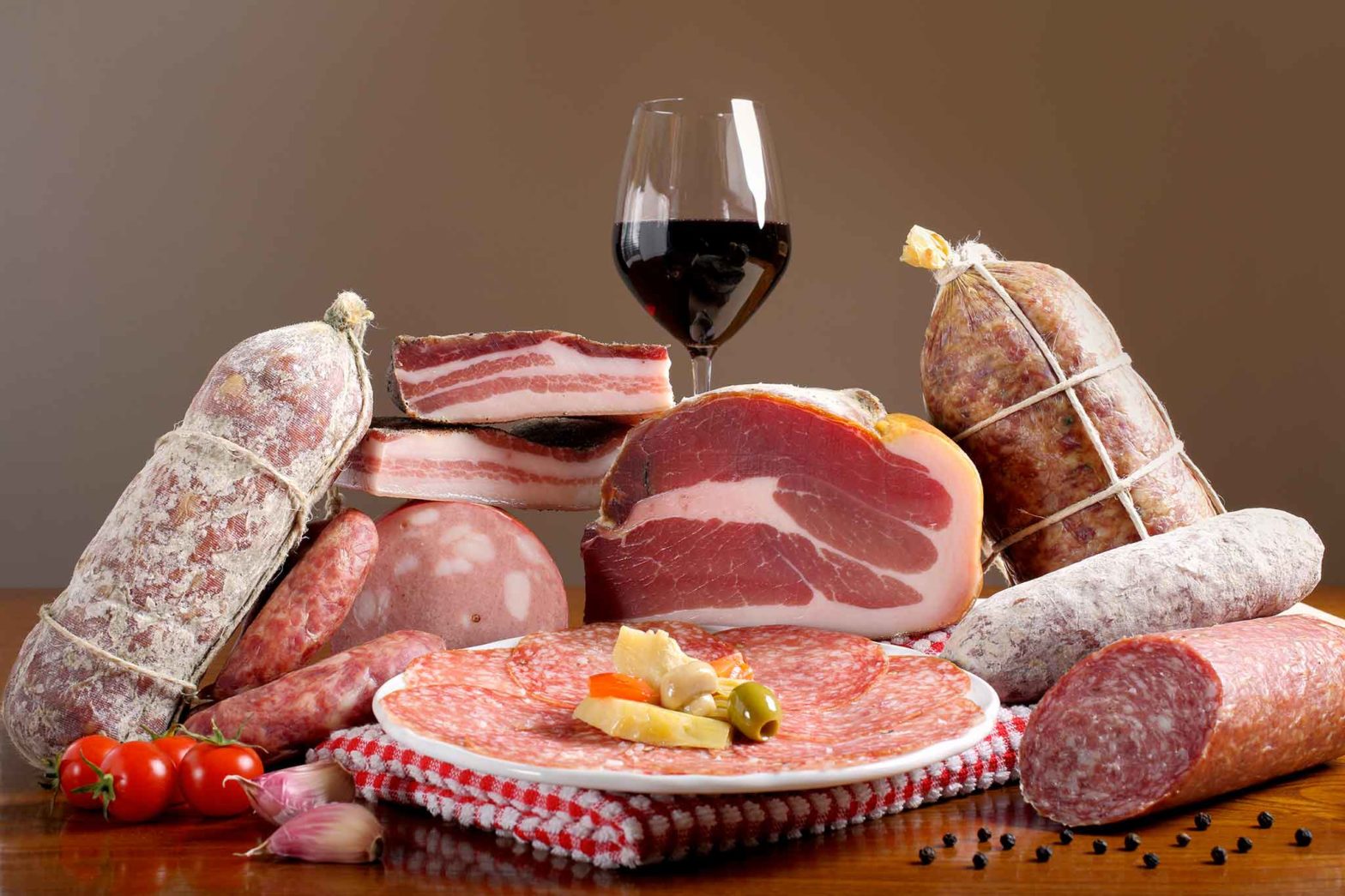 salumi e vino
