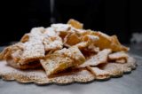 chiacchiere napoletane di carnevale