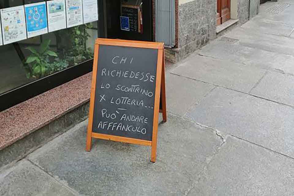 ristorante lotteria scontrini affanculo