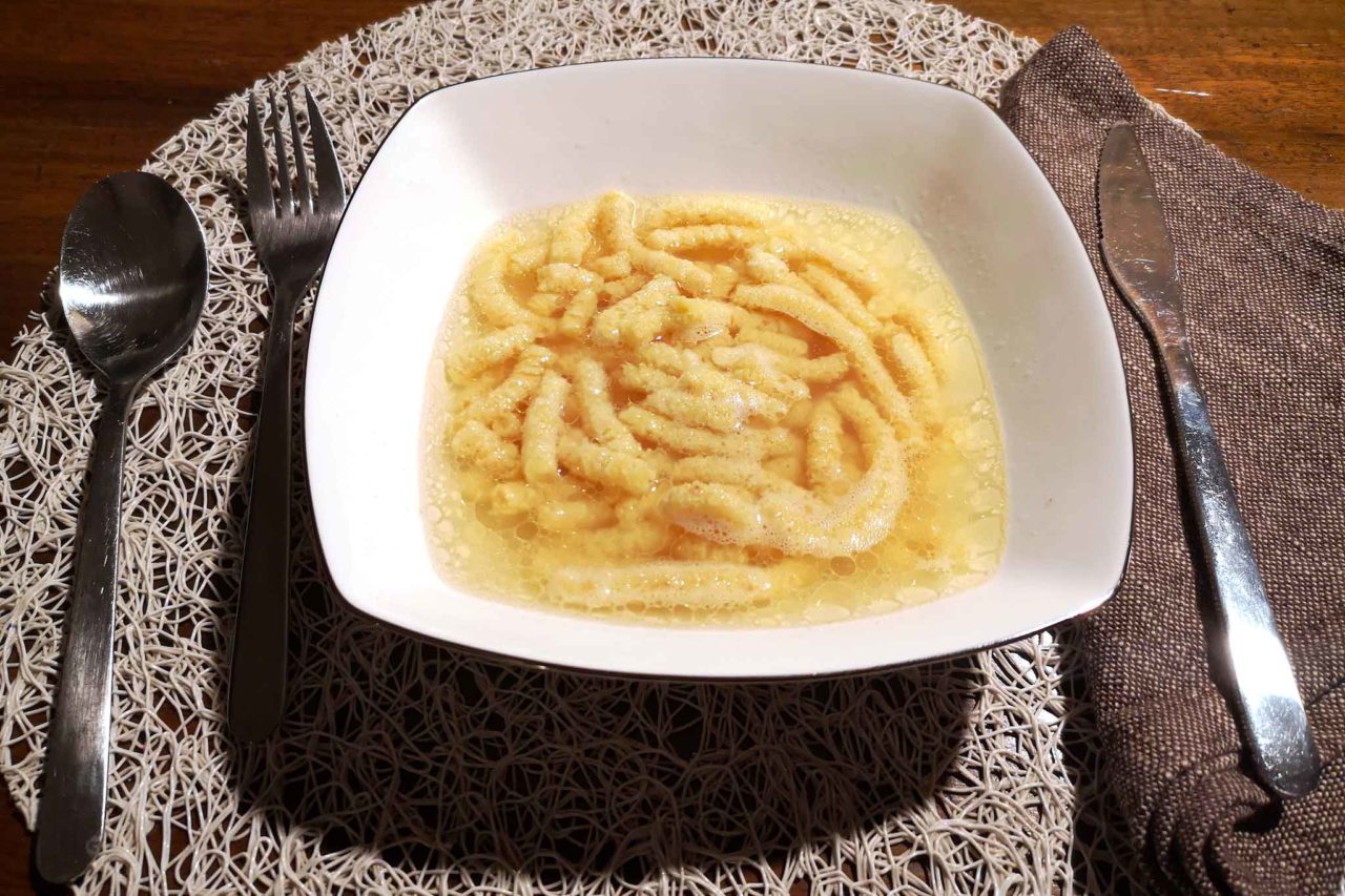 Passatelli in brodo, ricetta passatelli romagnoli originale