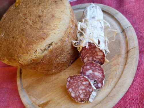 pizza al formaggio di Pasqua