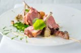 agnello con carciofi