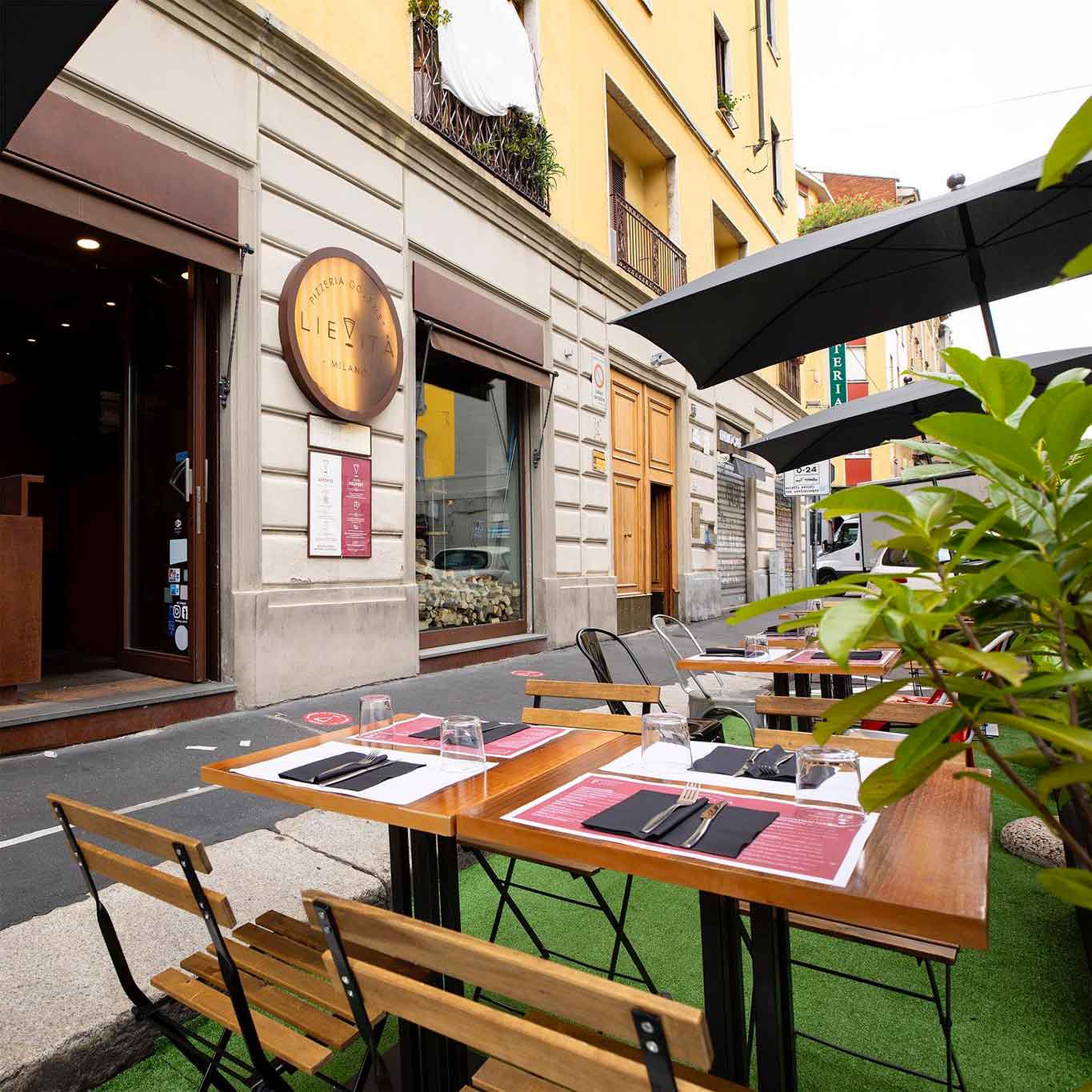 Le migliori pizzerie con tavoli all'aperto a Milano, quartiere per