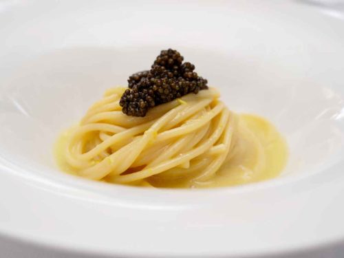 Pescheria ristorante Salerno spaghetti con il caviale