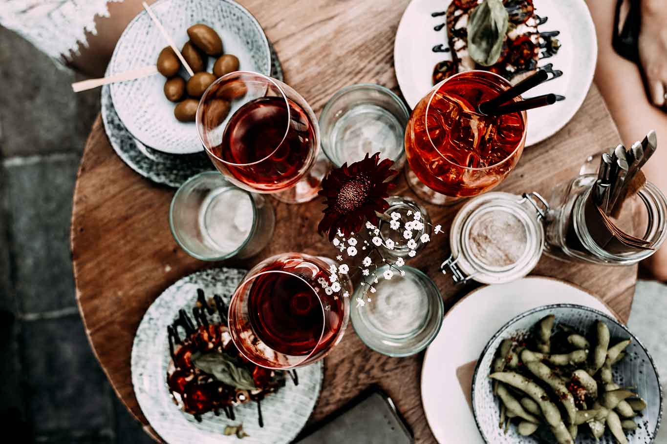 aperitivo all'aperto