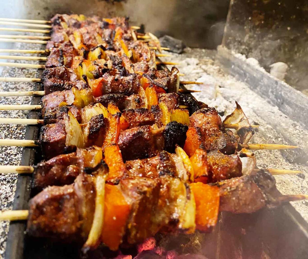 Abruzzo. I 20 migliori arrosticini di carne di pecora provincia