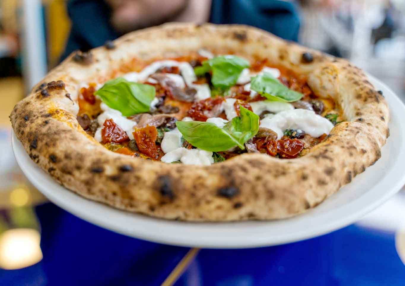 Pizza insolita marinara di Francesco Martucci