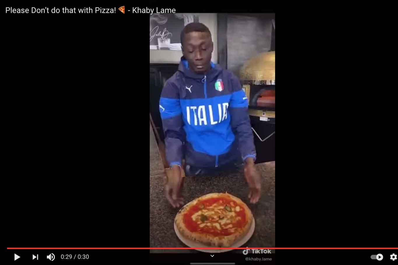 Khaby Lame pizza