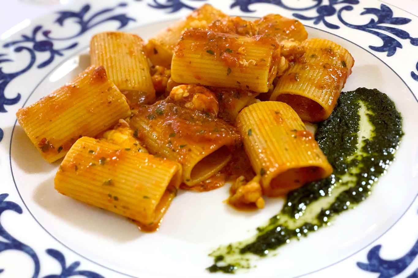 Taverna del Marinaio Lanciano Abruzzo paccheri e scampi
