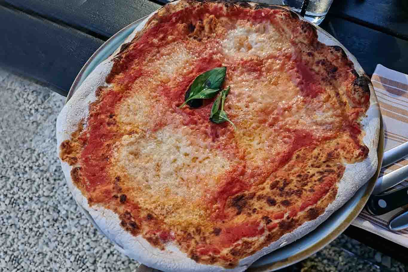pizza di Sting margherita