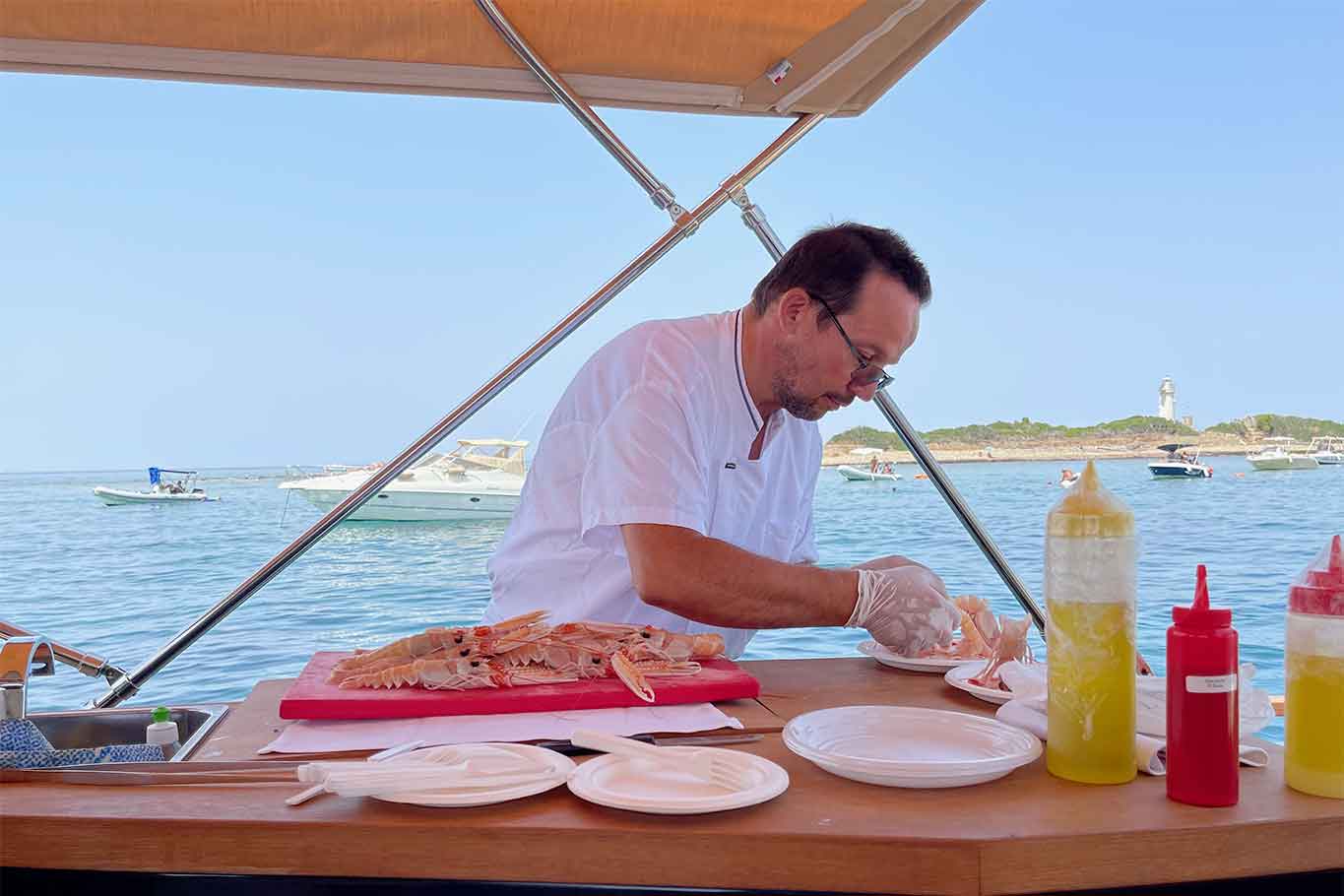 Luigi Iapigio scampi barca Leucosia