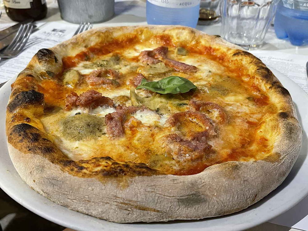 Mudù, la pizzeria di Palermo con la pizza pugliese che vuol dire stupore