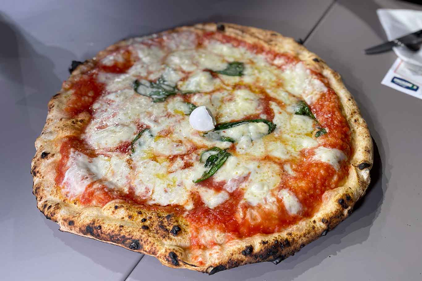 Gennaro Rapido pizzeria Milano A rot e carrett margherita