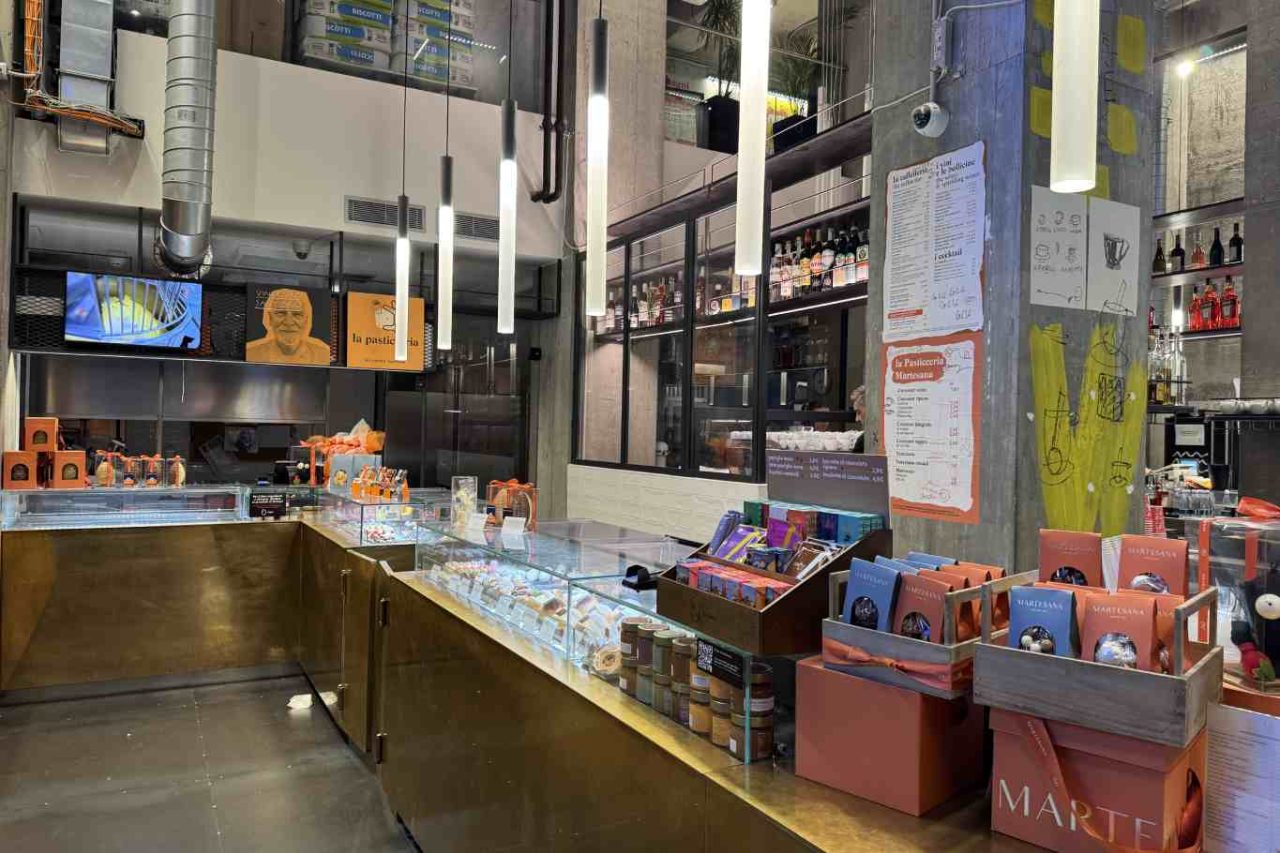 mercato centrale milano martesana pasticceria