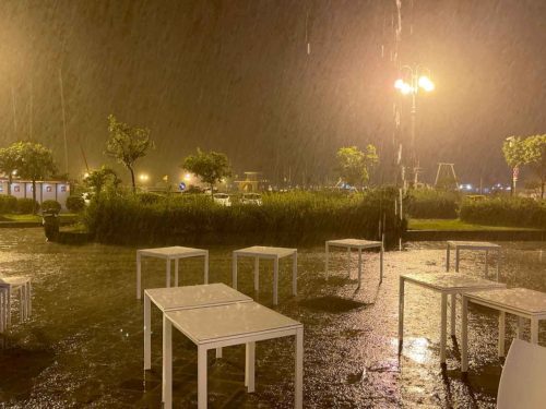pioggia tavoli green pass ristorante concorrenza sleale