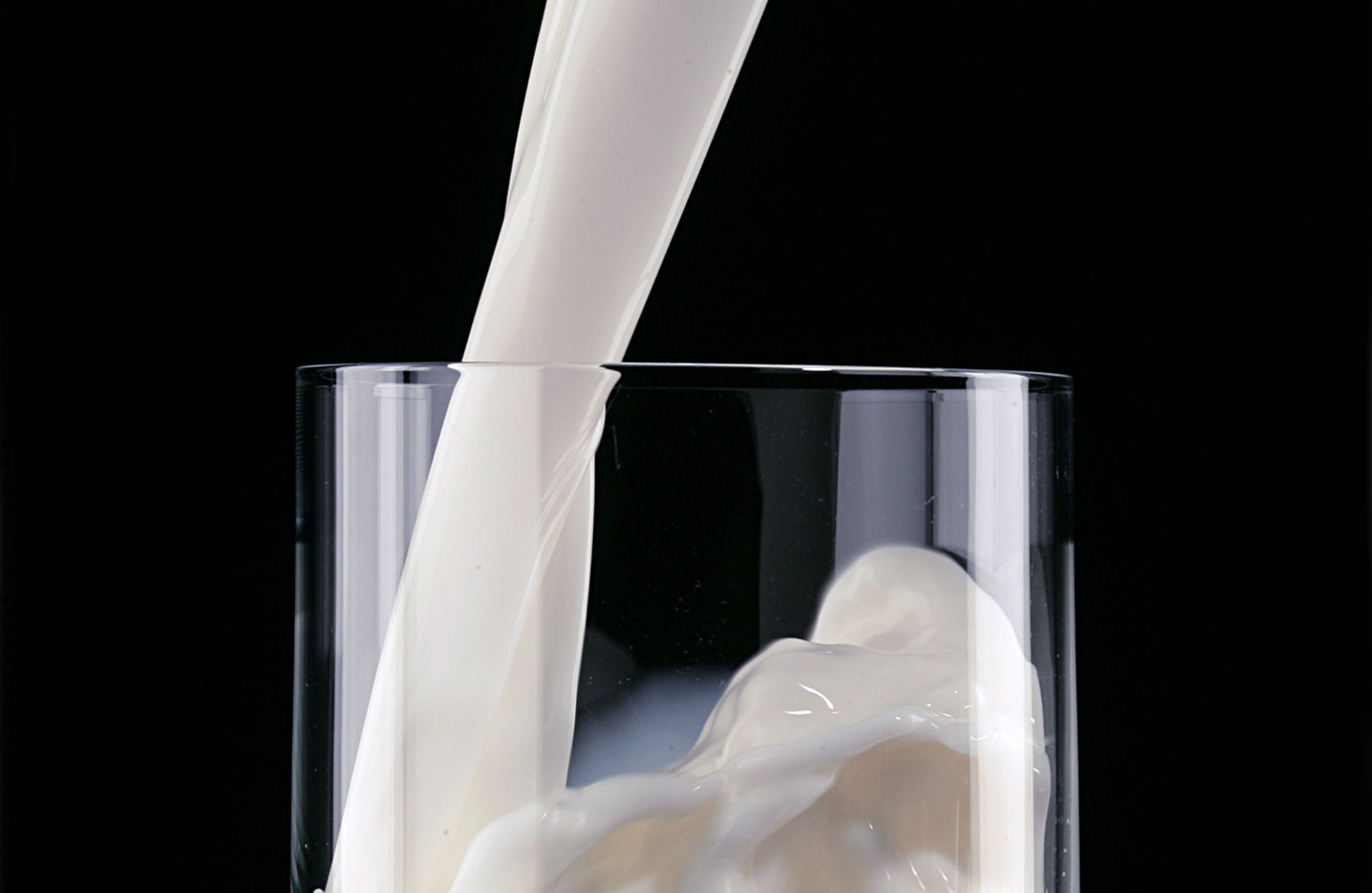 Latte vegetale bicchiere