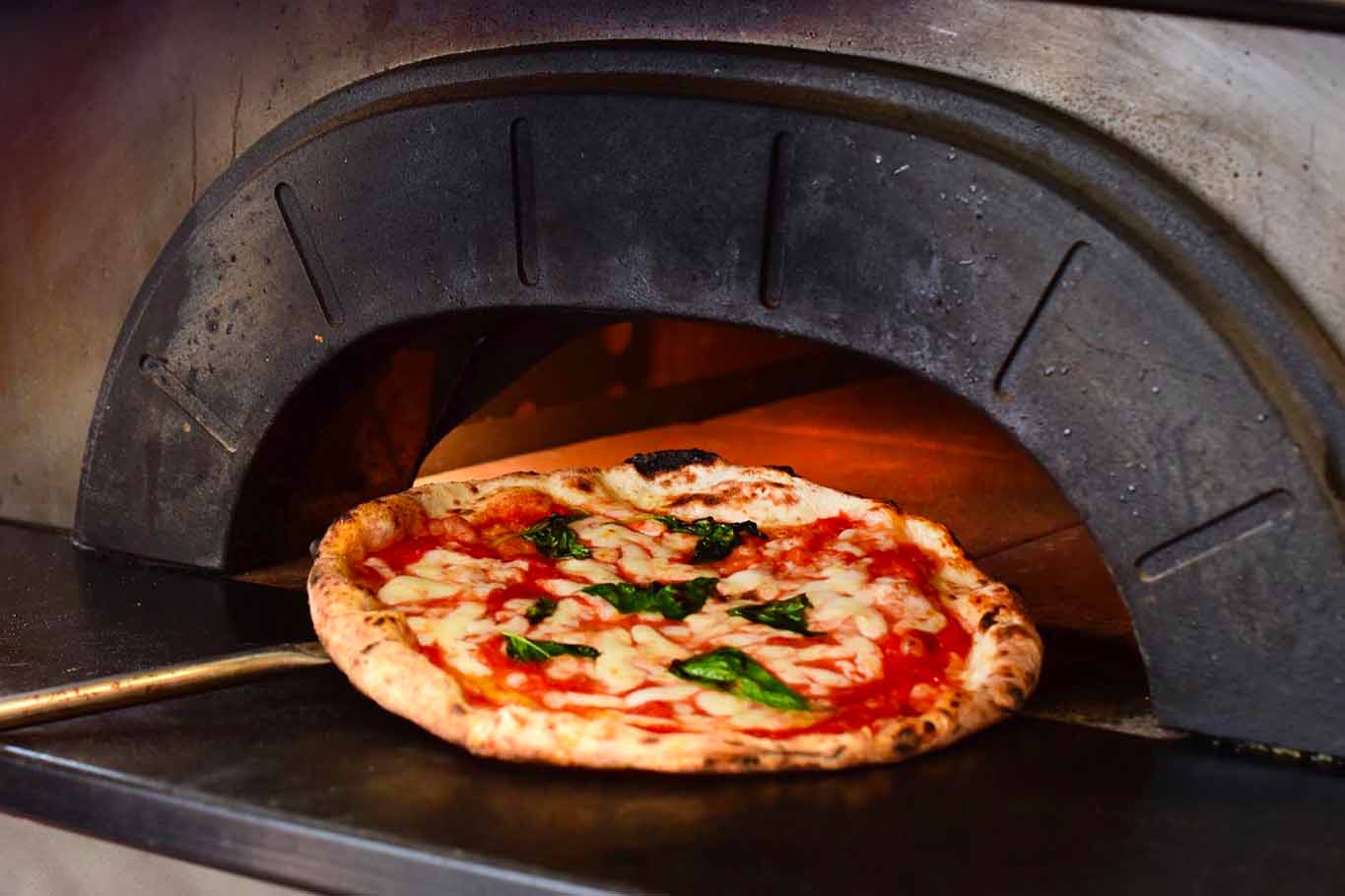 Pizza Salvatore Mugnano