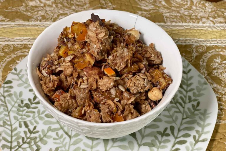 Granola fatta in casa: ricetta semplice per renderla croccante