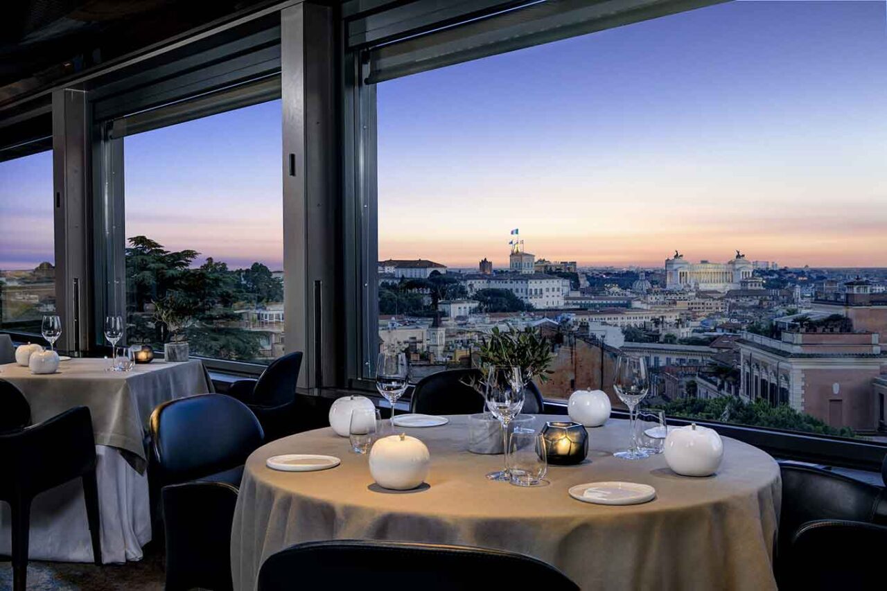 menu e prezzi dei ristoranti stellati per il Natale 2022: La Terrazza a Roma