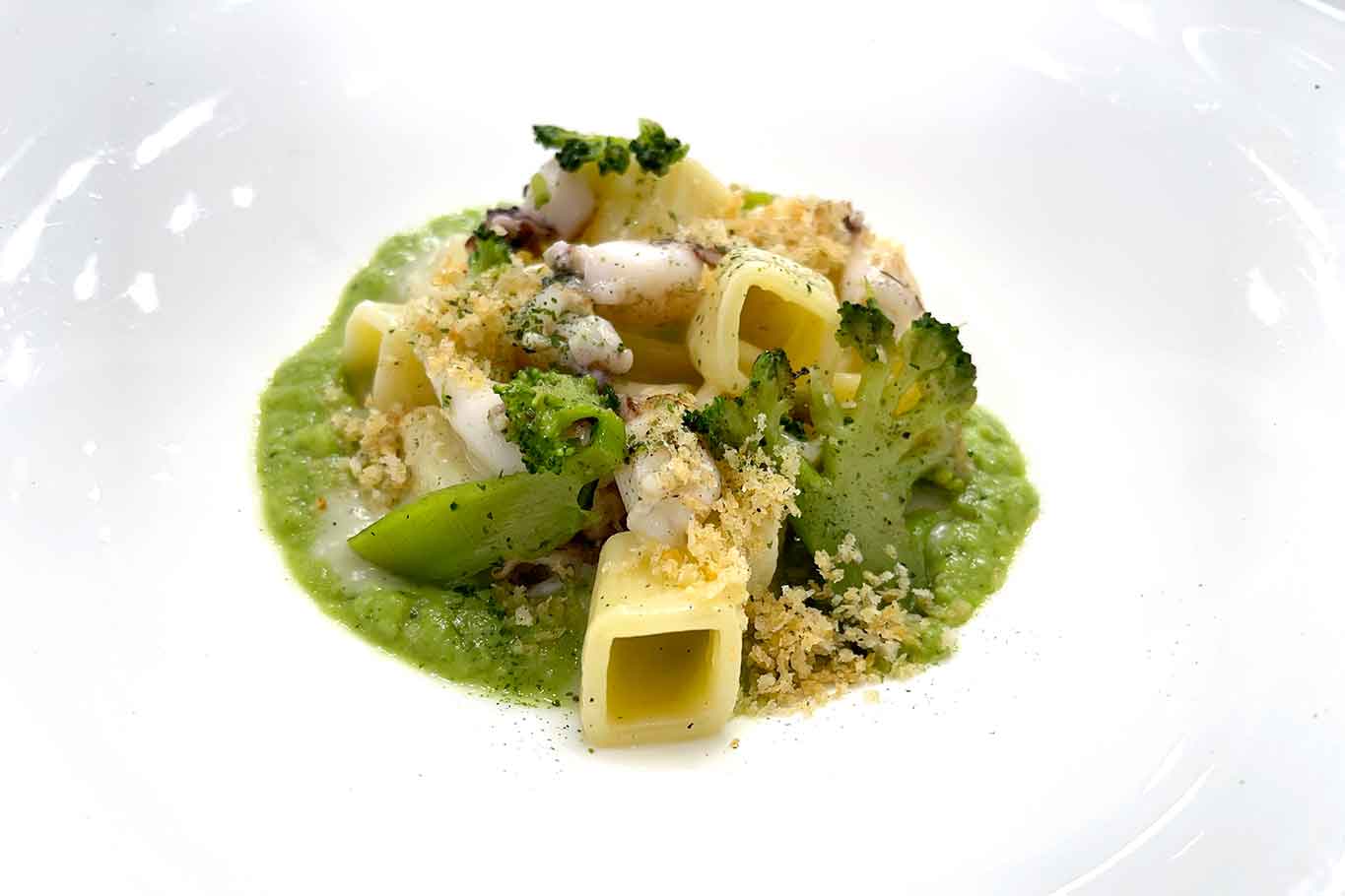 ristorante Mamma Elena San Giuseppe Vesuviano tubetti quadrati calamaretti broccoli