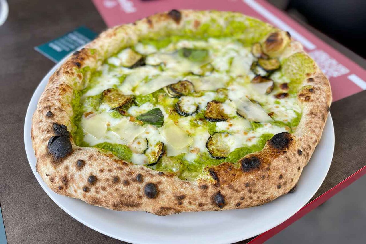 pizzeria PiGreco Volla Napoli pizza con le zucchine
