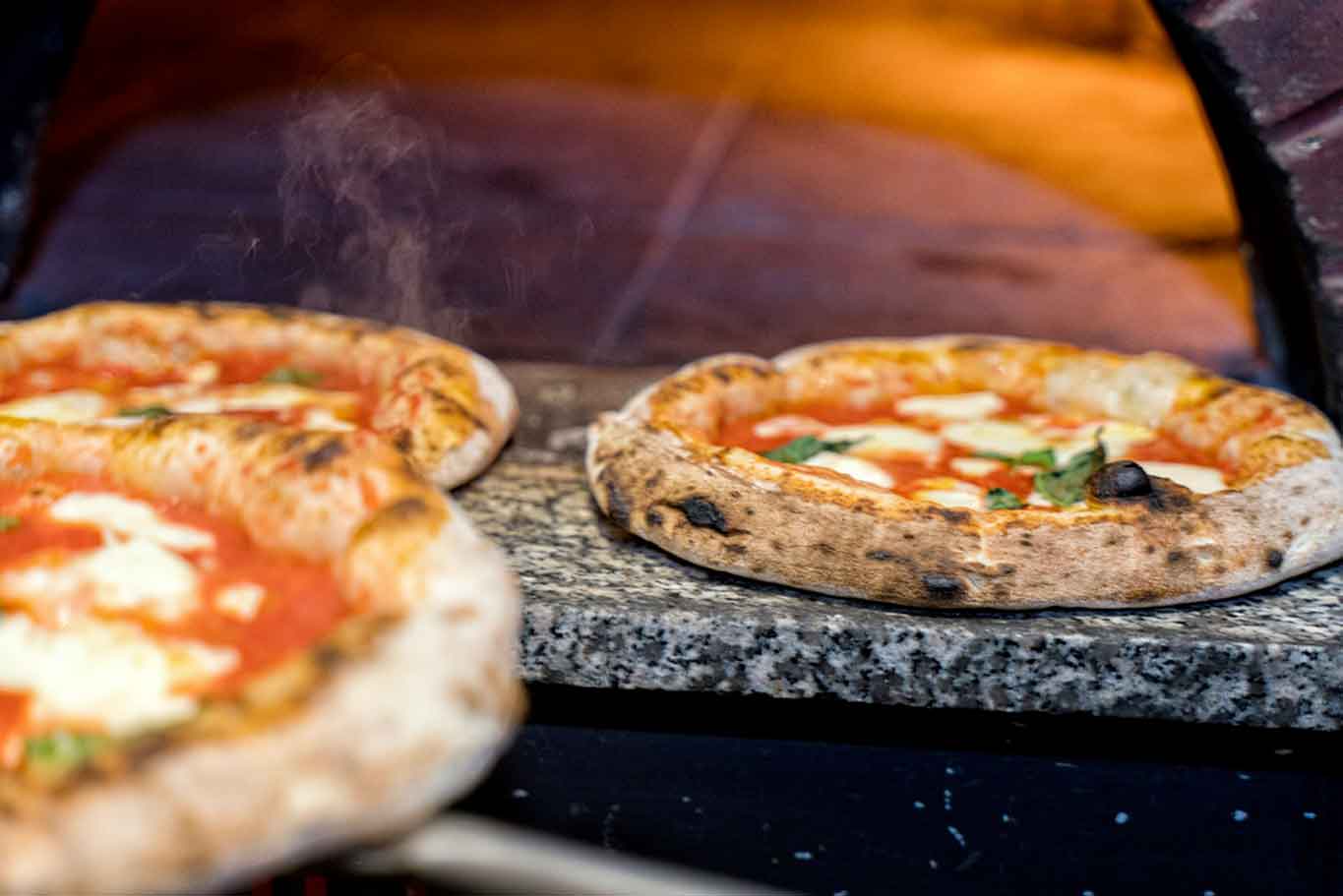 Pizze nel forno