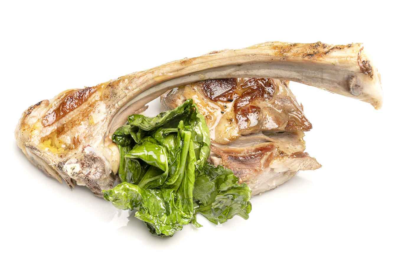 ristorante SOMS a Pescara: agnello alla brace