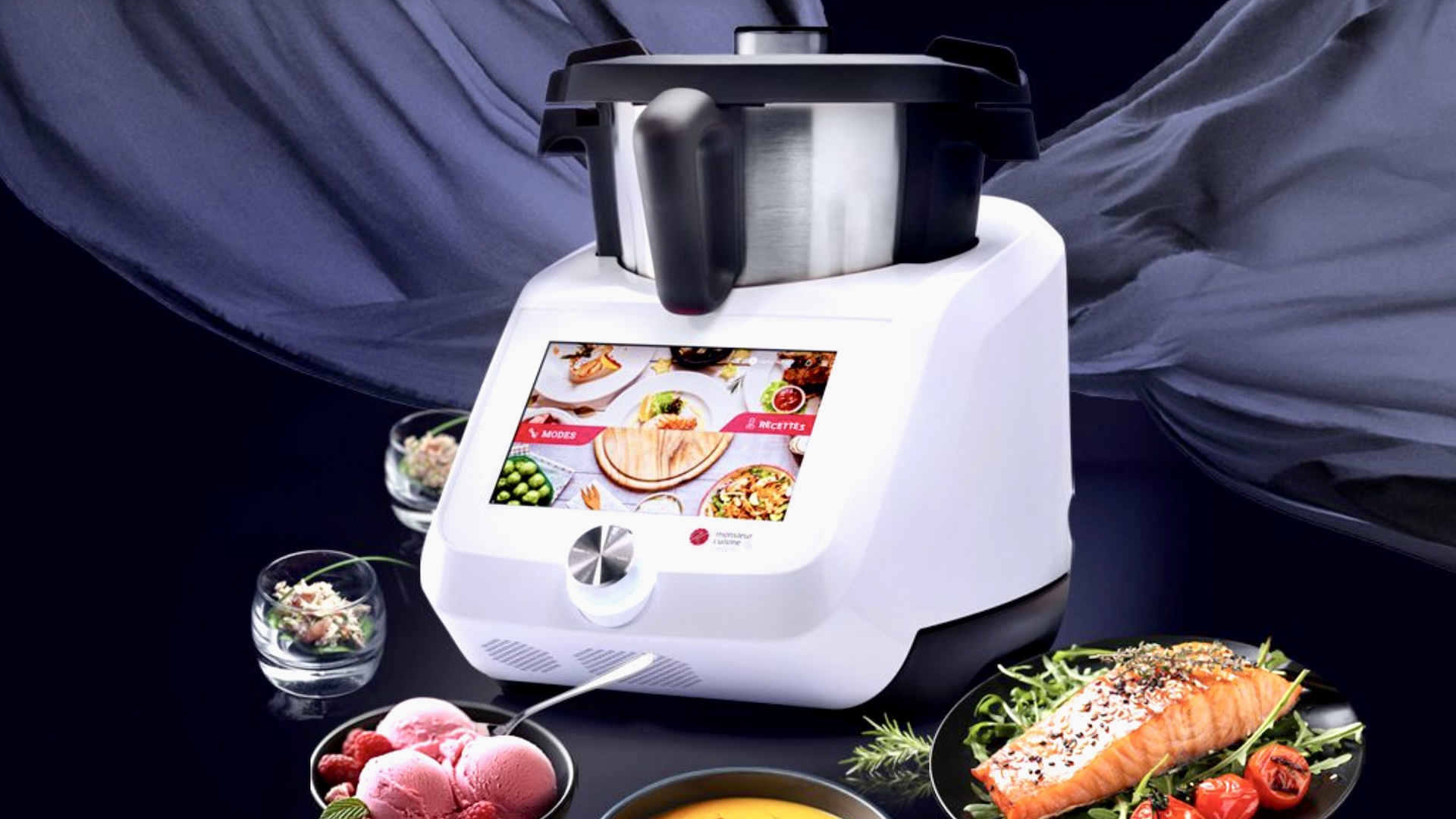 Monsieur cuisine, robot multifunzione a marchio Silvercrest