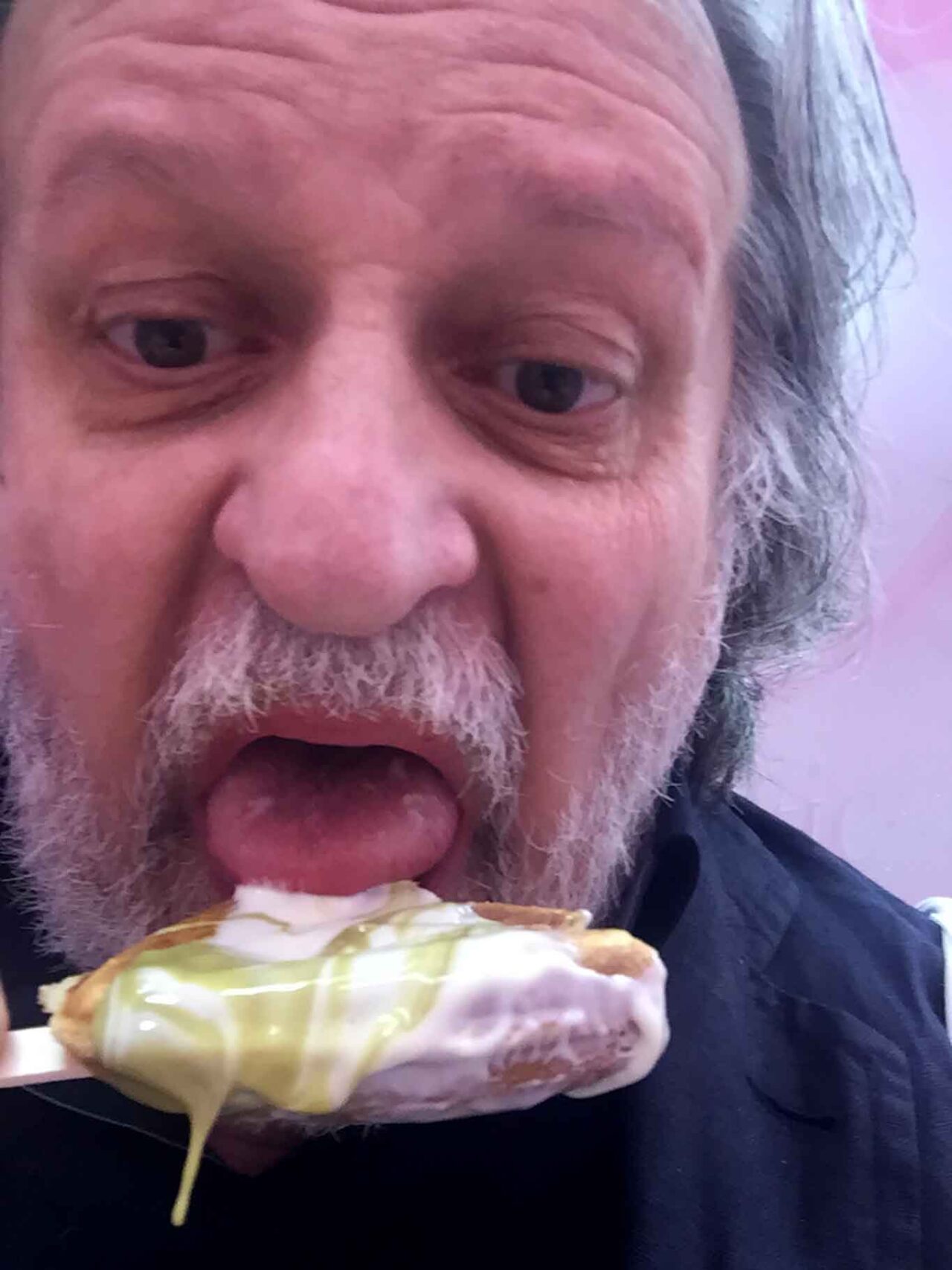 Mr.Dick pasticceria sexy Milano assaggio waffle pene e vagina