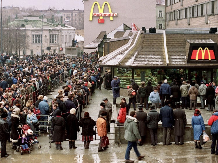 Mcdonalds in piazza Pushkin a Mosca