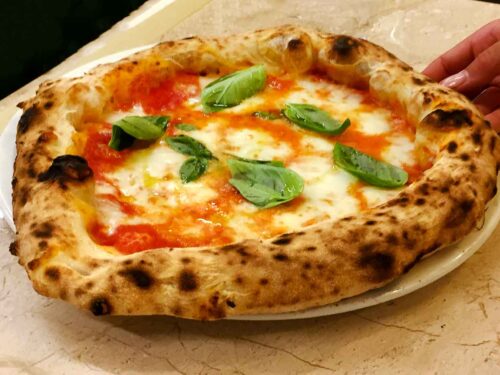 Sophia Loren Restaurant Milano pizza margherita
