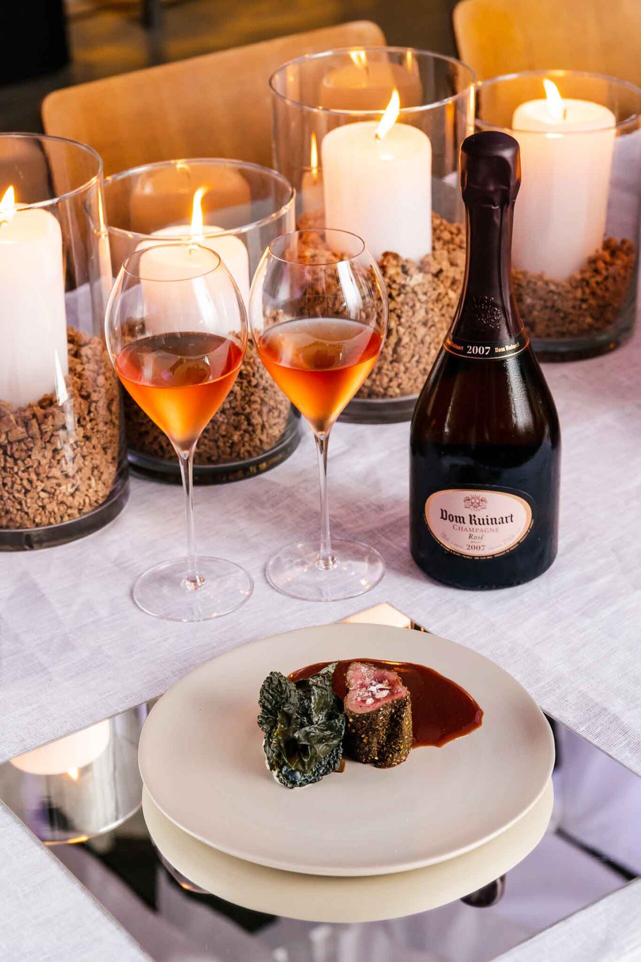 champagne Dom Ruinart 2010 e cervo