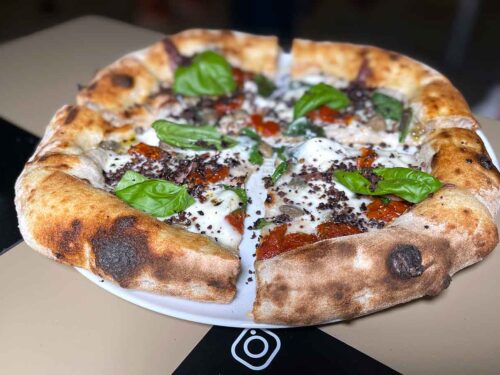 pizzeria Enzo Piedimonte Rodia Sicilia pizza