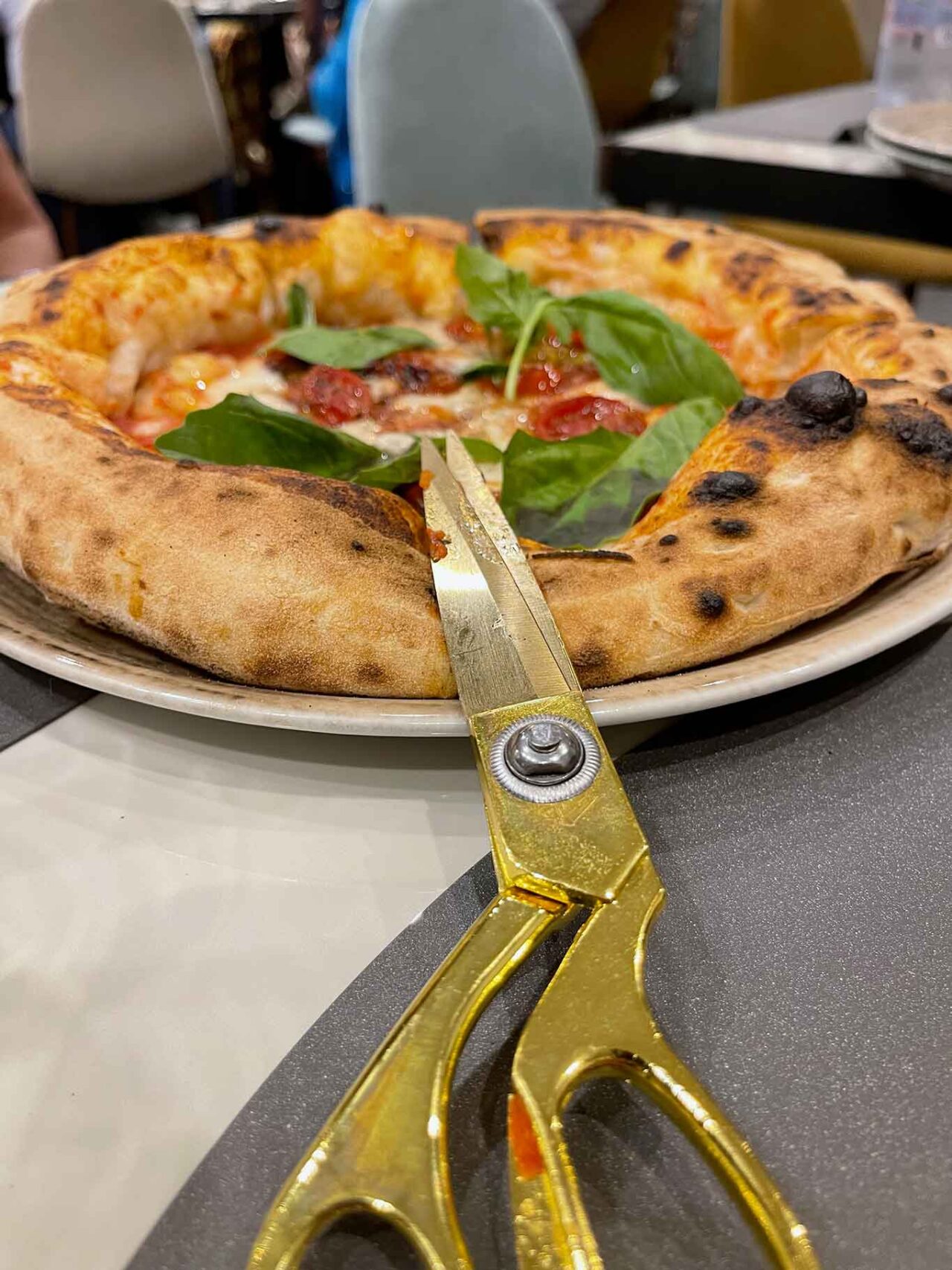 pizzeria Vincenzo Capuano Pomigliano d'Arco pizza provola e pepe contemporanea