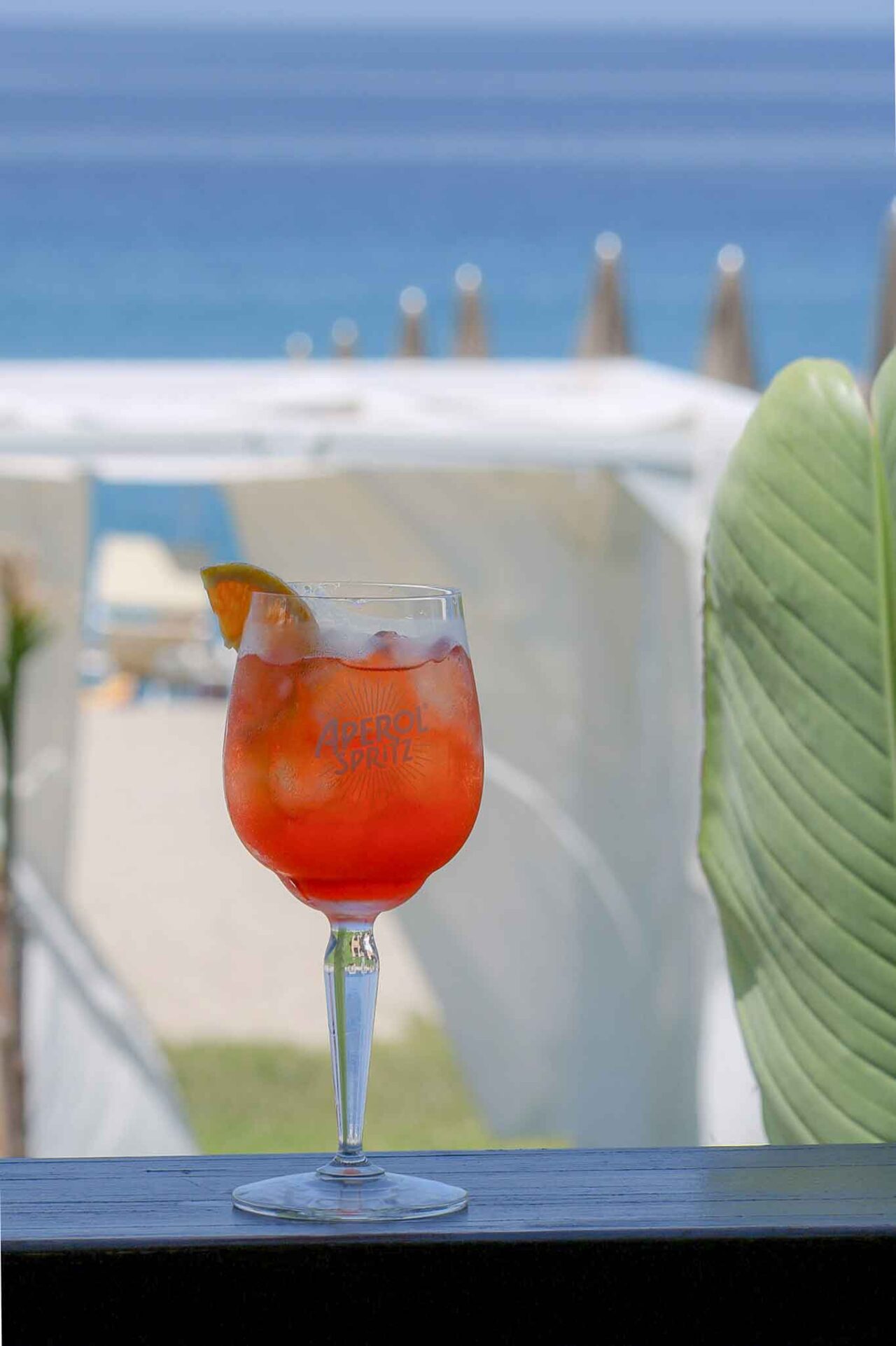 cocktail in spiaggia sulla riva del mare in Calabria