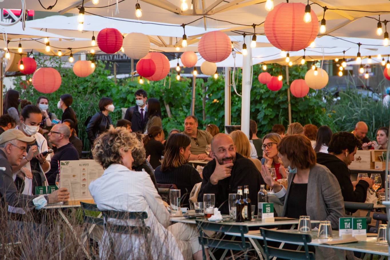 eataly smeraldo milano locali aperti agosto