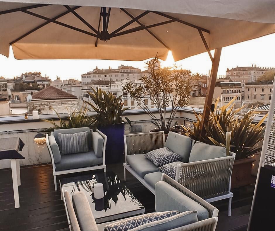 Terrazza Monti a Roma, ristorante con vista sull’Altare della Patria, caro a Giorgia Meloni