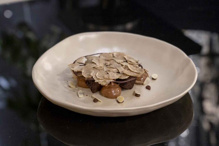 The Manzoni a Milano, i prezzi dei piatti al tartufo da 30 a 80 €