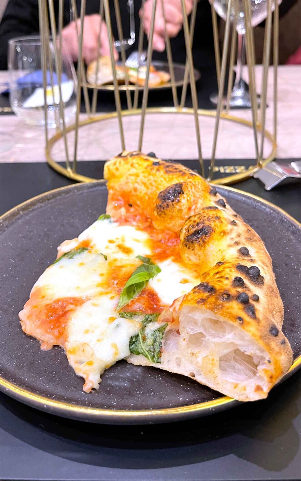 Pizza a Kilo, la nuova pizzeria di Carlo Sammarco a Frattamaggiore