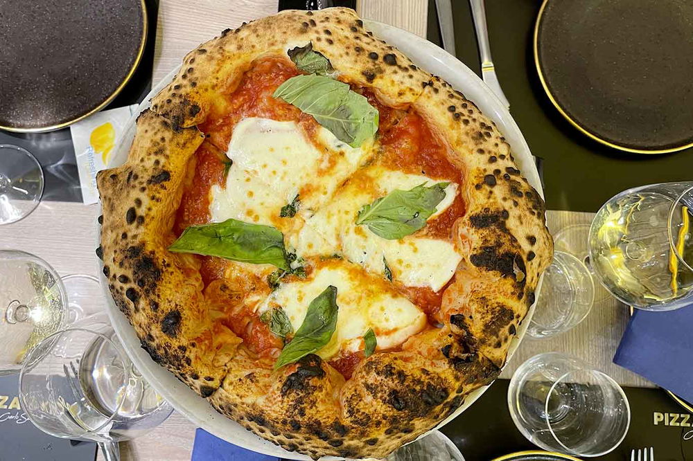 Pizza a Kilo, la nuova pizzeria di Carlo Sammarco a Frattamaggiore