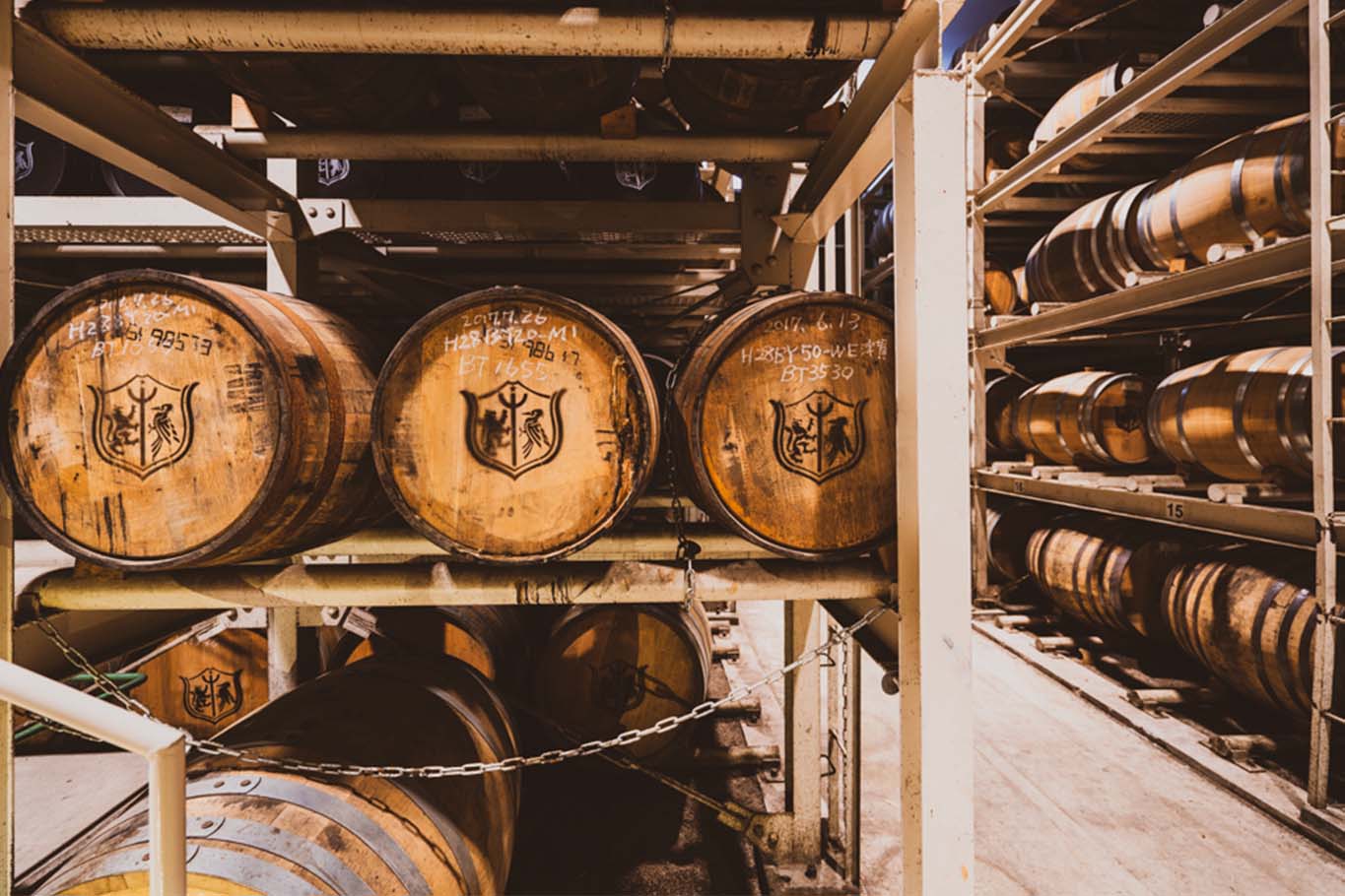 Botti distilleria Shinshu Whisky Giapponesi