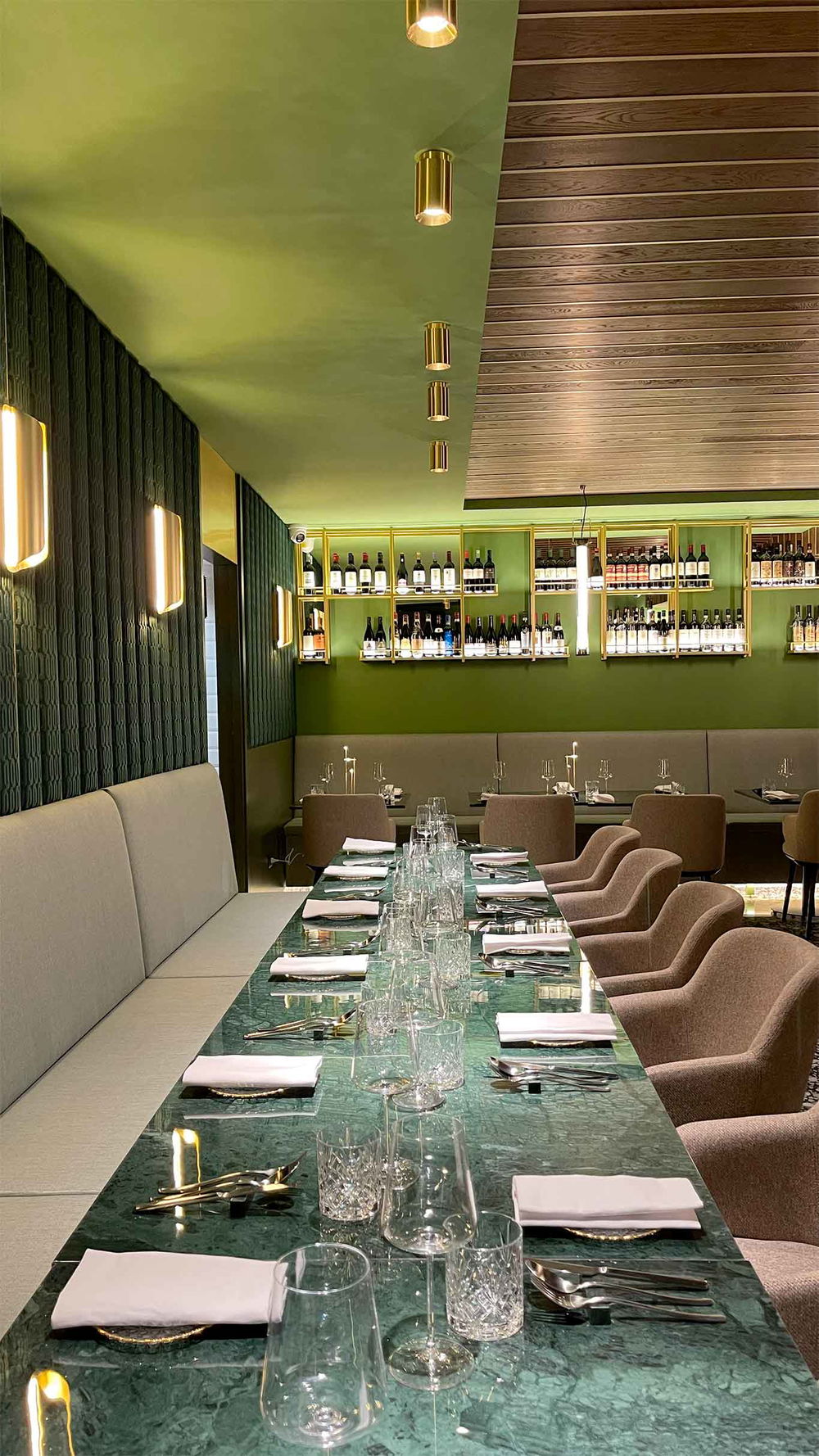 Gioia ristorante di terra a Salerno che combina carbonara e milza