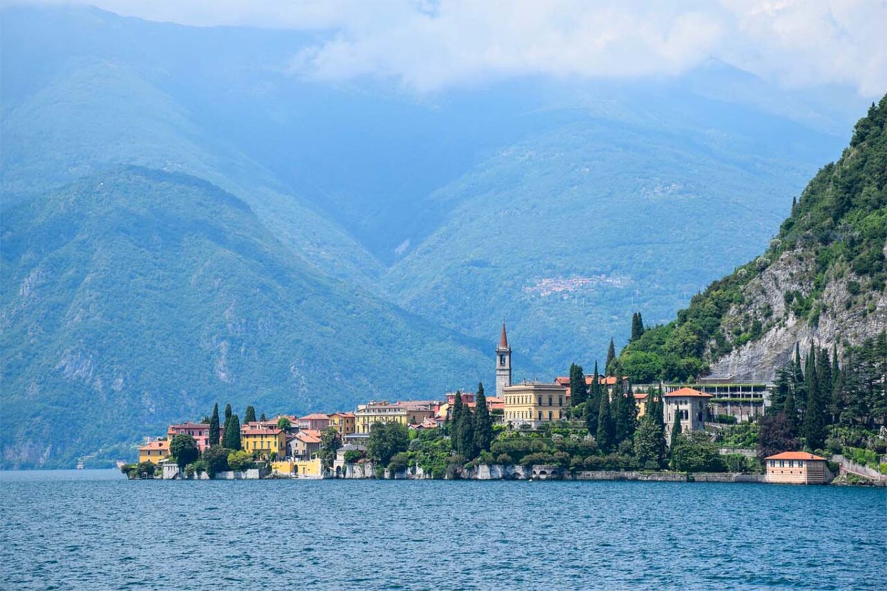 Acqua caffè lago Como