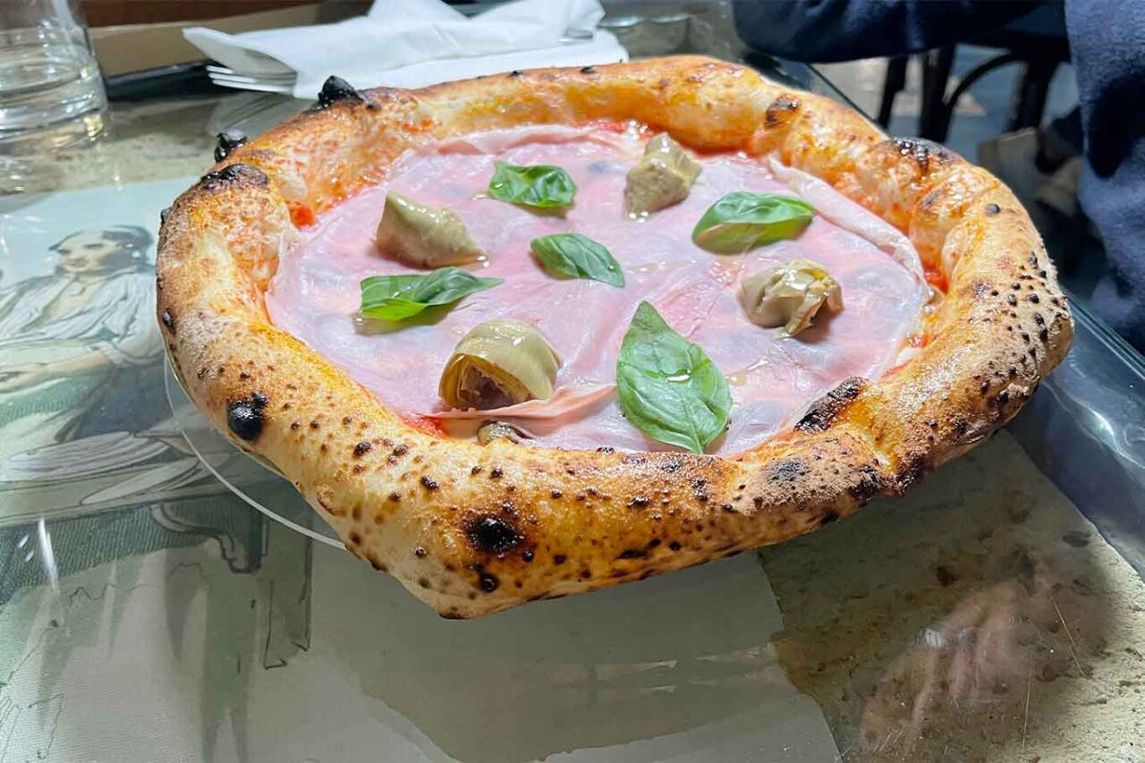 Mangiafoglia a Pontecagnano, pizzeria contemporanea e generosa