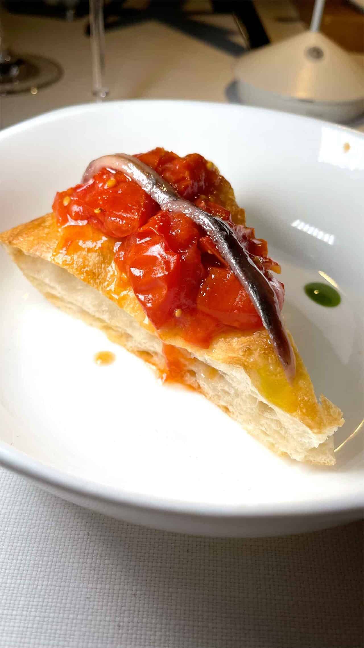 la focaccia del San Pietro bistrot del mare a Torre del Greco