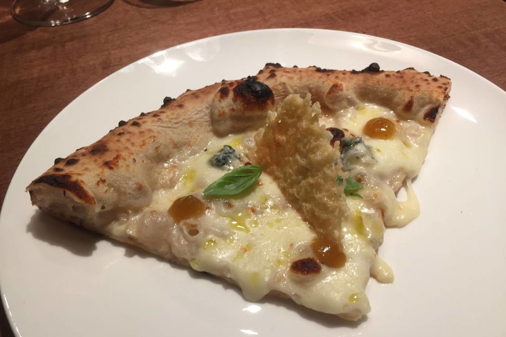 Confine a Milano recensione di 5 ottime pizze della nuova pizzeria Confine a Milano recensione di 5 ottime pizze della nuova pizzeria