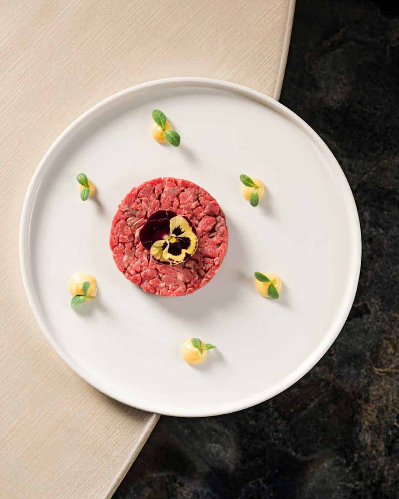 tartare di manzo al ristorante Piacere a Roma